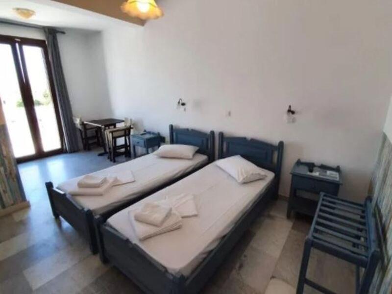 Fikas Hotel Naxos City エクステリア 写真