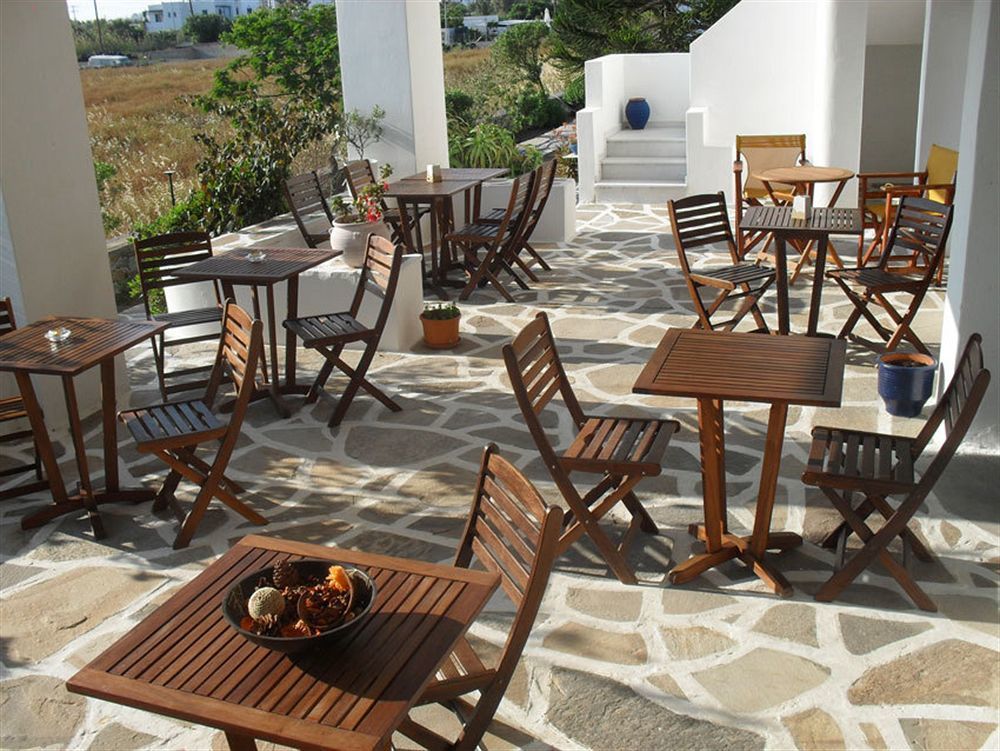 Fikas Hotel Naxos City エクステリア 写真